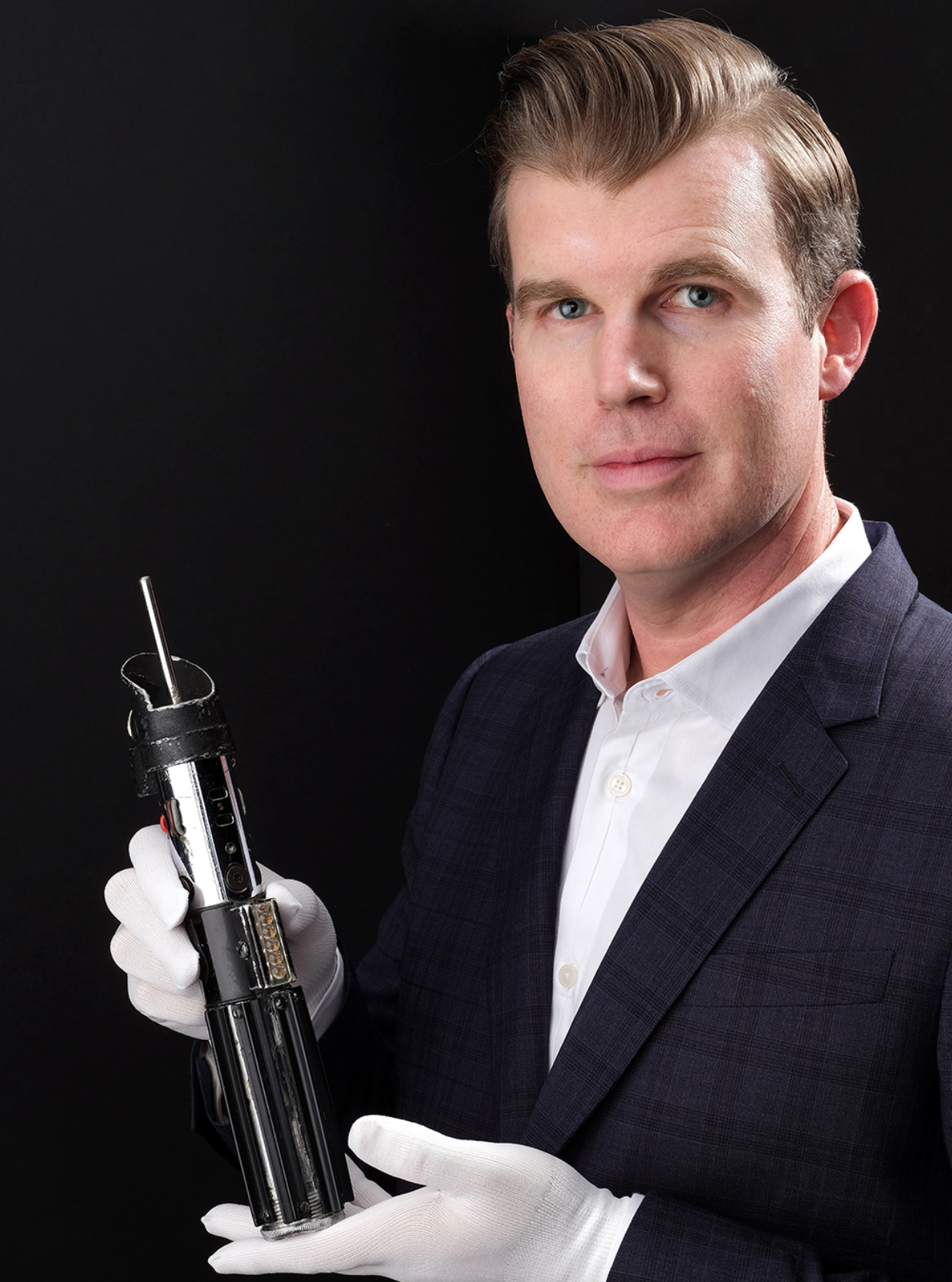 Darth Vader’s Lightsaber from Original Star Wars Trilogy Heads to Auction with $1 Million Estimate