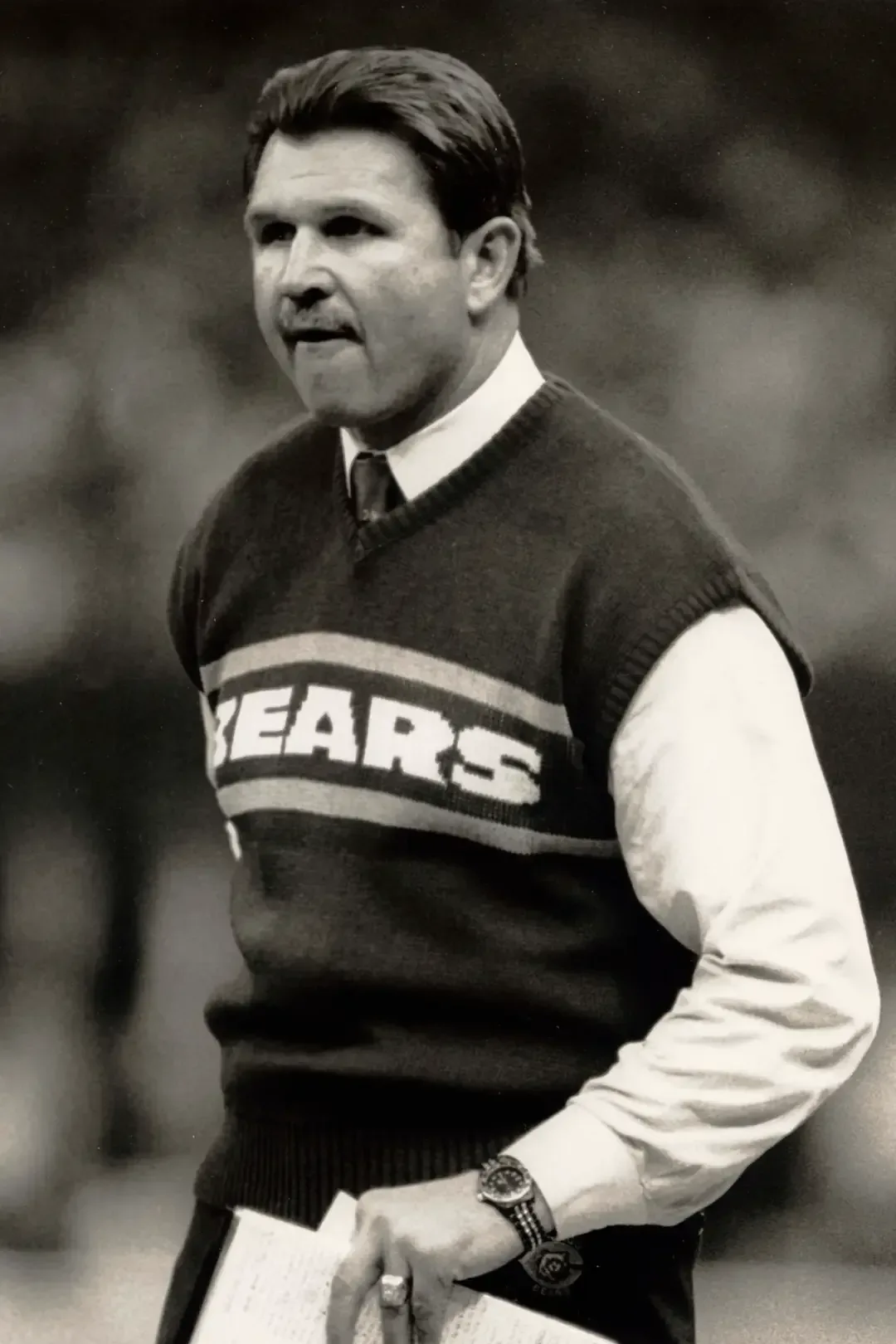 Mike Ditka’s Card Market Turns to His Early Topps Issues After Death Reports